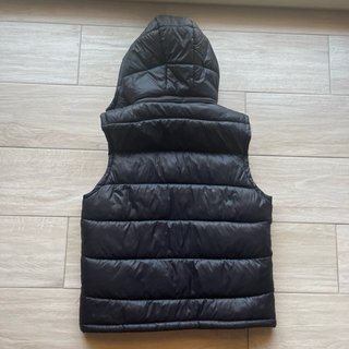 Gilet Moncler nero con cappuccio