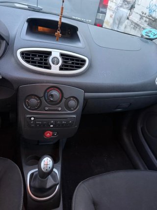 Renault Clio 2011