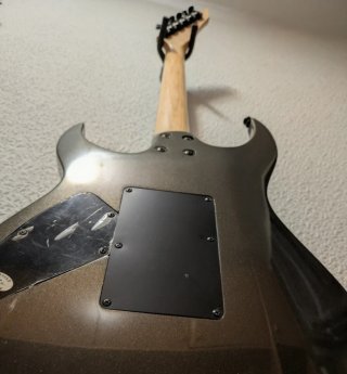 Washburn Rogue Star 980 - EMG 81/85
