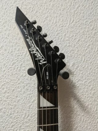 Washburn Rogue Star 980 - EMG 81/85