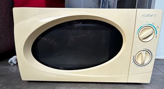 Microondas KUNFT con Grill
