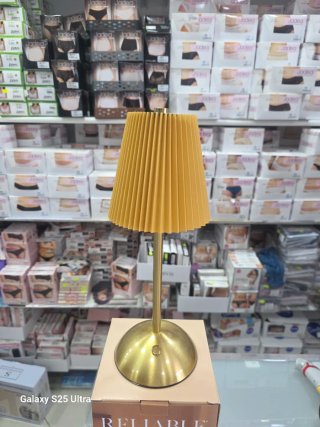 Lampada touch Jadea oro/giallo metallo/carta