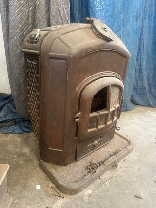 Estufa antigua de hierro