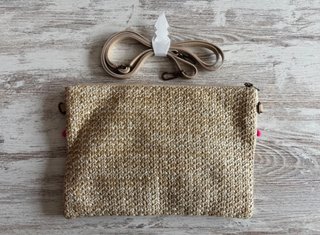 Bolso de mano étnico con correa
