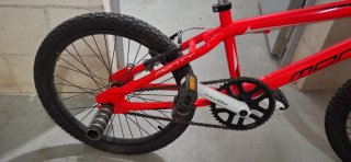 Bicicleta BMX Monty Roja