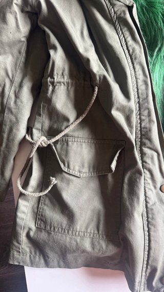 Chaquetón verde militar forro pelo