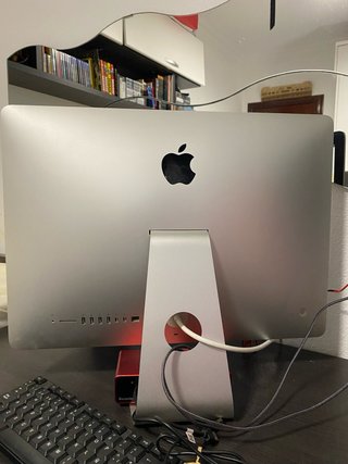 iMac 21,5” Intel 8 GB RAM 250 GB macOS Catalina