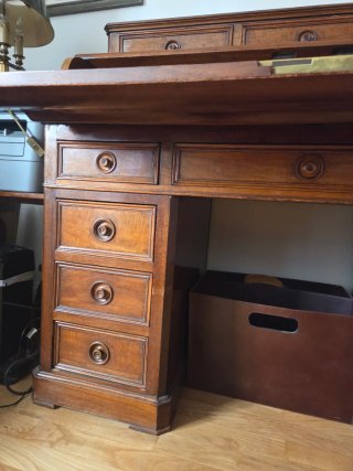 Escritorio Bureau Antiguo Madera y Cuero