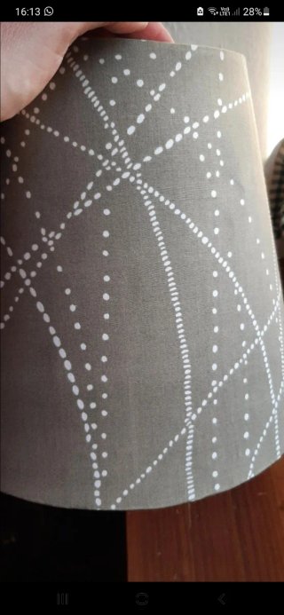Paralume beige con motivo puntini bianchi