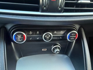Por 356€ mes - Stelvio 2.2 Diesel 210CV Veloce Q4