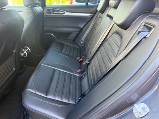 Por 356€ mes - Stelvio 2.2 Diesel 210CV Veloce Q4