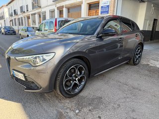Por 356€ mes - Stelvio 2.2 Diesel 210CV Veloce Q4