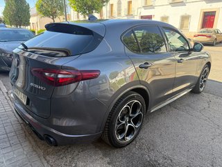Por 356€ mes - Stelvio 2.2 Diesel 210CV Veloce Q4