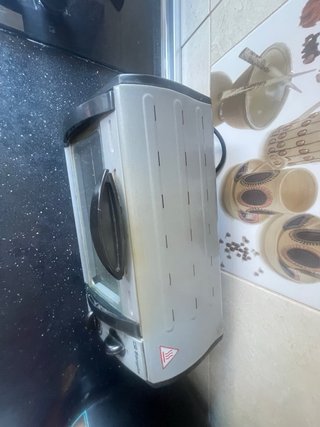 Mini horno eléctrico, funciona perfectamente