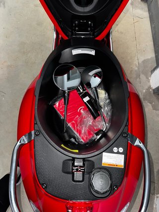 Vespa Primavera 125cc Roja