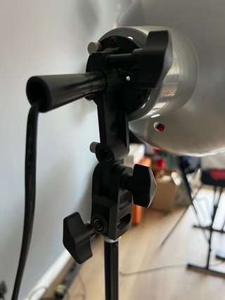 Lámpara Trípode Foco Vintage Edison