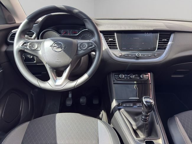 Opel Grandland X 1.2 Turbo S&S Excellence 2018, foto 17