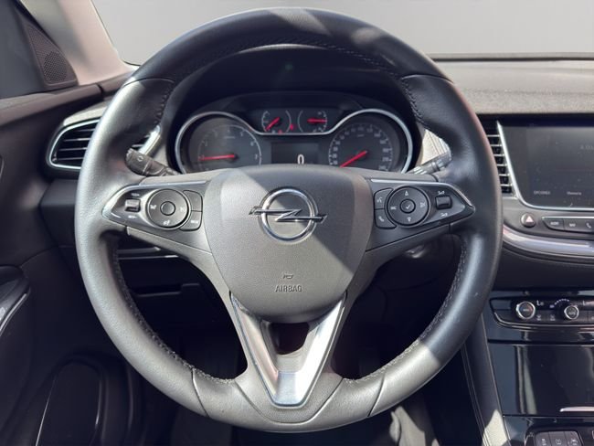 Opel Grandland X 1.2 Turbo S&S Excellence 2018, foto 18