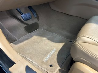 Jaguar XF 2.0D I4 150kW MHEV RWD R-Dynamic S Auto