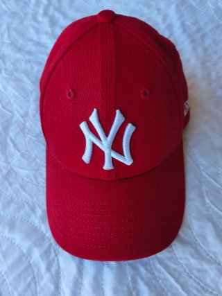 Gorra New Era Yankees 9FORTY Roja niño niña