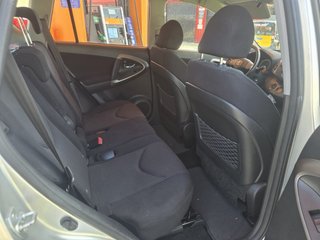 Toyota RAV4 2.0i VVT-i