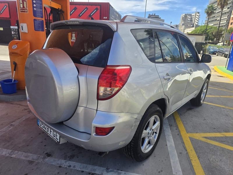 Toyota RAV4 2.0 Luna 2006, foto 4