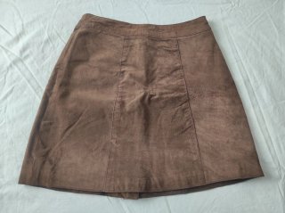 Falda de piel de ante marrón