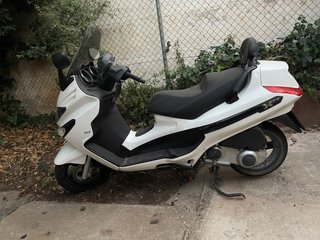 Piaggio X Evo 125 Blanca