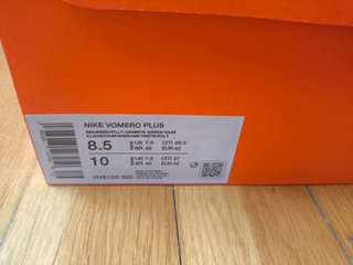 Zapatillas Nike Vomero Plus | Talla 42 (NUEVAS)