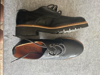 Zapatos Pikolinos Negros Mujer