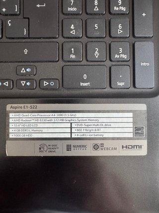 Portátil Acer Aspire E1-522