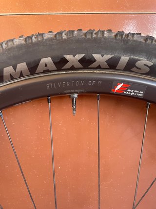 Ruedas Syncros Silverton CF II 2027