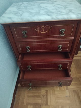 Cama + Mesillas