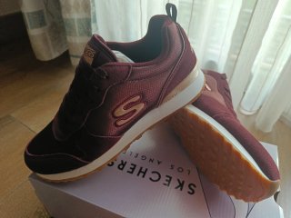 Zapatillas Skechers OG 85 Talla 39