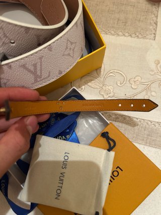 Cintura e braccialetto Louis Vuitton