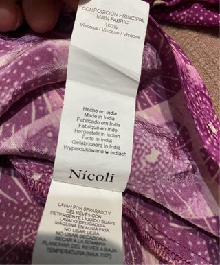 Blusa Nicoli fucsia Talla M