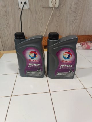 Aceite Total Hi-Perf 2T Scooter 1L