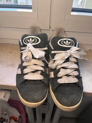Adidas Campus 00s nere