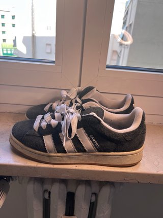 Adidas Campus 00s nere