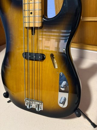 Bajo Fender Precision Bass Sting