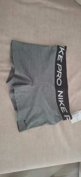 Malla corta Nike Pro gris Talla M