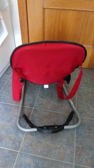 Capazo Stokke gris en buen estado