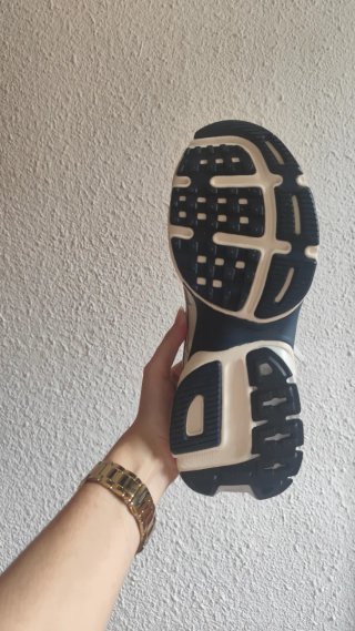 Zapatillas Nike V2K Run Beige/Blanco