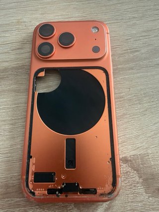 Marcos iPhone 17 pro y 17 pro max de desmontaje