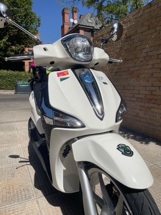 Se vende moto ciclomotor PIAGGIO liberty - 50 cc