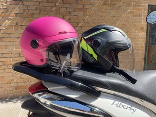 Se vende moto ciclomotor PIAGGIO liberty - 50 cc