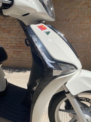 Se vende moto ciclomotor PIAGGIO liberty - 50 cc