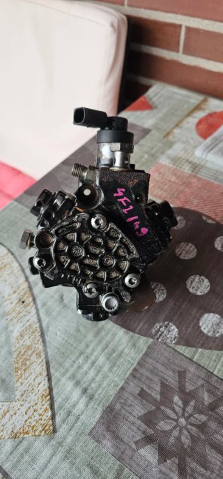 Bomba Inyección Audi A6 S6 C6 4F 059130755S VW