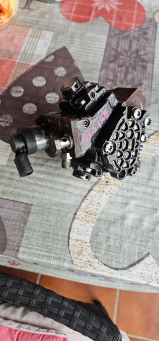 Bomba Inyección Audi A6 S6 C6 4F 059130755S VW