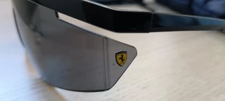 Gafas de sol Ferrari negras